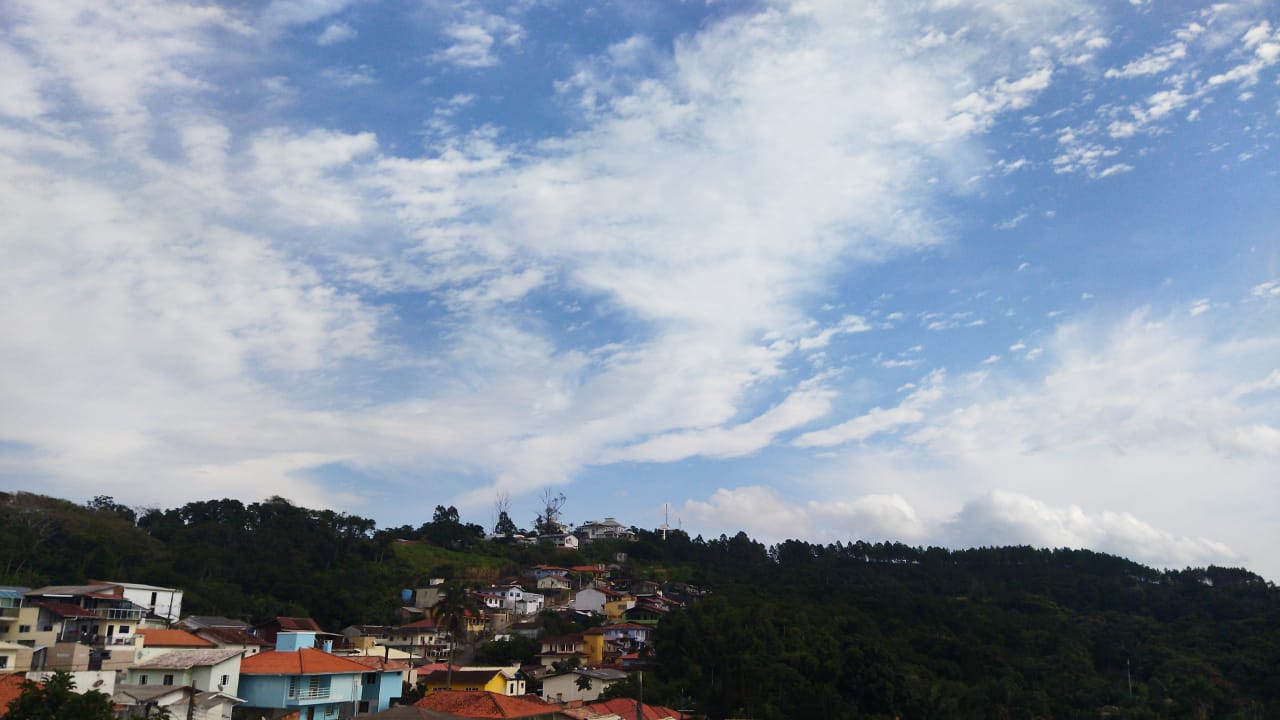 TEMPO: Sol e temperatura em gradativa elevação na Grande Florianópolis